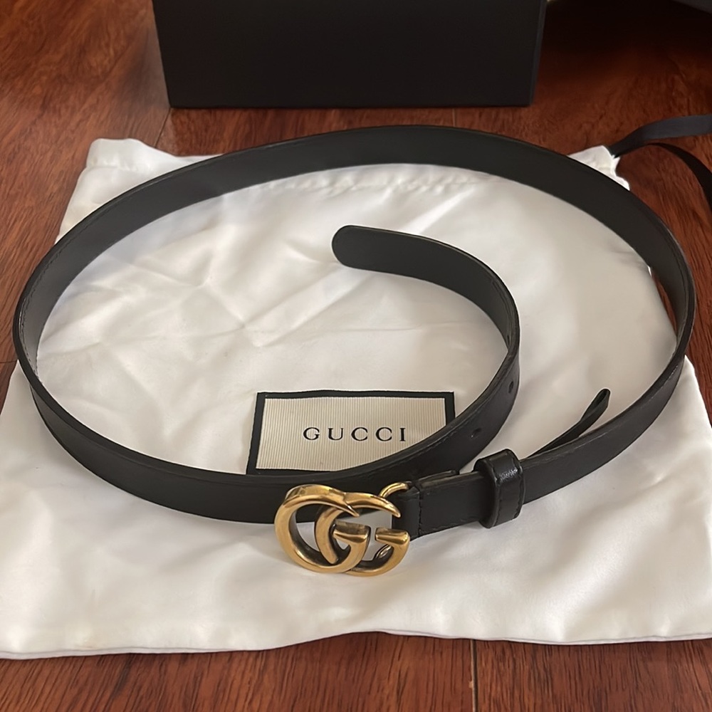 Authentic Gucci leather belt with double G